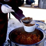 400 adag ételt osztott az Infineon Kft. (2018. 12. 21.)